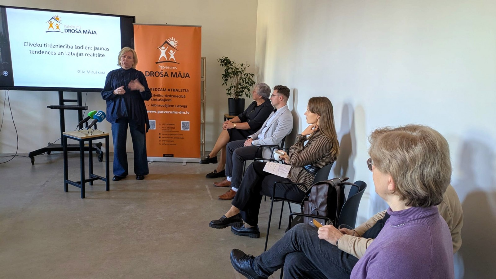 Preses brokastis cilvēku tirdzniecības novēršanai