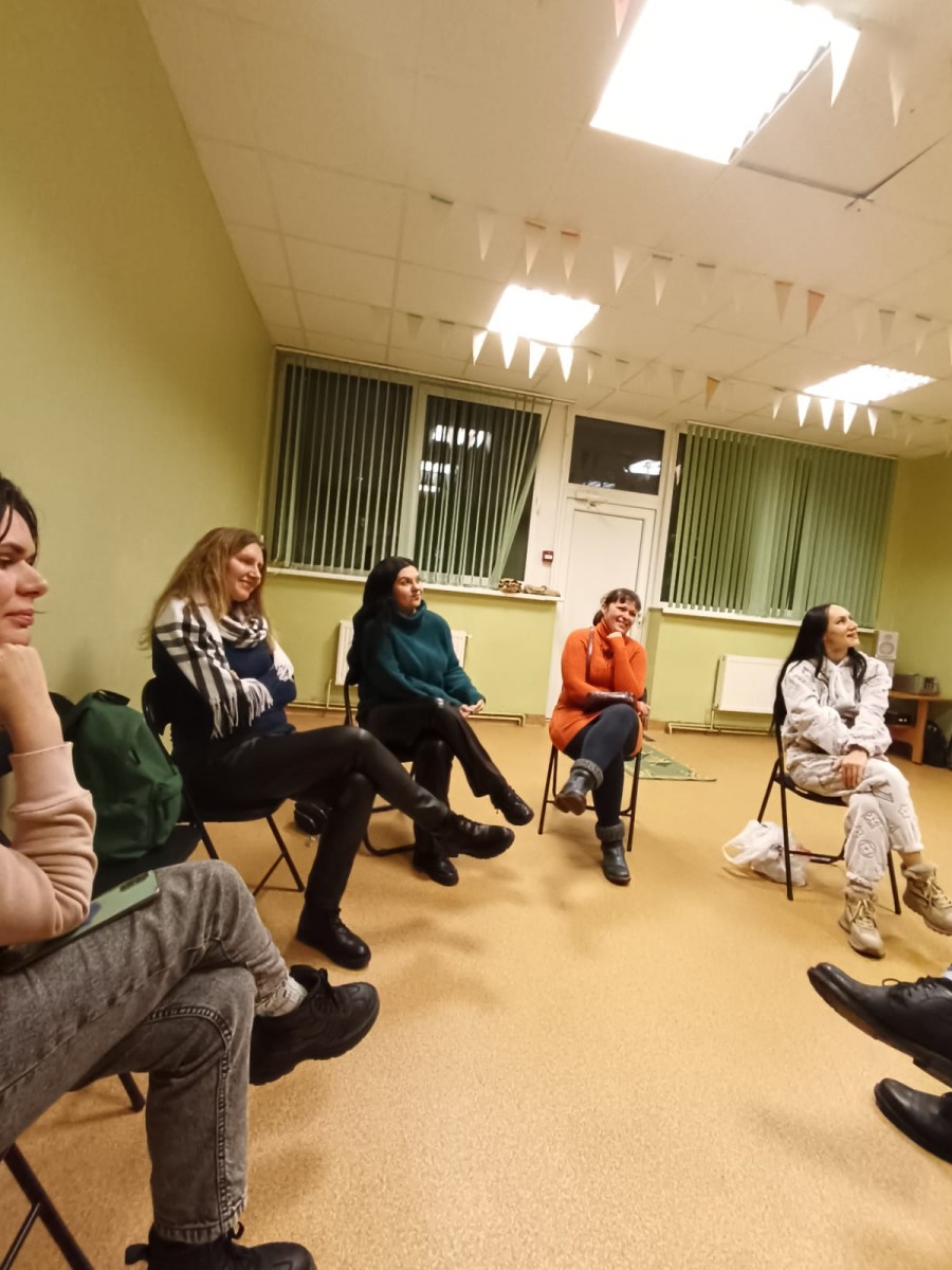 Ukraiņu sieviešu atbalsta grupa Liepājā | Patvērums Drošā māja
